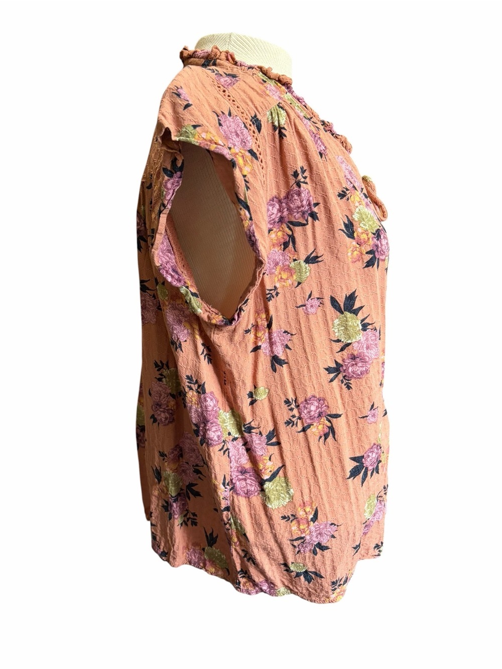 Bohemian Peach Floral Tie-Front Blouse - Picture 4 of 5